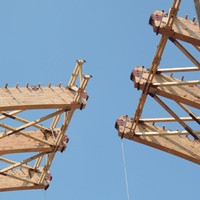 Перед соединением блоков из полуарок.